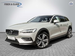 Bild des Angebotes Volvo V60 CC Pro B5 AWD
