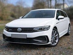 Bild des Angebotes VW Passat Passat GTE Variant R-Line | IQLight | DCC | Massag