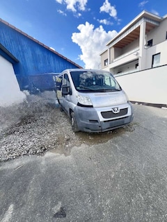 Bild des Angebotes Peugeot Boxer HDi 335 L3