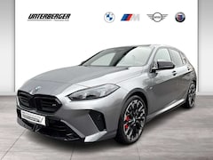 Bild des Angebotes BMW 135 M135 xDrive M-Sport Pro HUD 19" M-Sportsitze SHZ