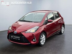 Bild des Angebotes Toyota Yaris Hybrid/AUTOMATIK/NAVI/SPUR/TÜV/TOP/