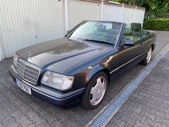 Bild des Angebotes Mercedes-Benz E 220 Final Edition AUTOMATIC