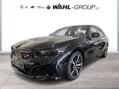 Bild des Angebotes BMW i5 M60 xDrive M Sport Pro AHK Panorama Carbon HeadUp
