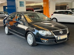 Bild des Angebotes VW Passat Lim. Trendline*AUTOM.*SITZH*KLIMA*ALU*