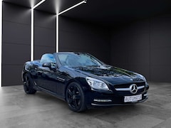 Bild des Angebotes Mercedes-Benz SLK 200 Airscarf~SHZ~Navi~Bi-Xenon~Doktorfhrzg.