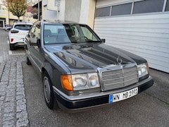 Bild des Angebotes Mercedes-Benz 200 W 124 200 E Oldtimer