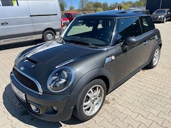Bild des Angebotes MINI Cooper SD Mini Cooper SD Navi Xenon Pano EURO5 Leder