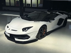 Lamborghini Aventador SVJ Roadster 1 of 1 | Bianco Phanes