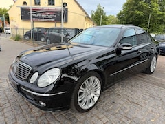 Bild des Angebotes Mercedes-Benz E 240 AVANTGARDE*AUT.*BI-XENON*EGSD*SOLAR*PDC*