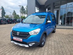 Bild des Angebotes Dacia Dokker Stepway Celebration Turbo*1.Hand,AHK,Navi
