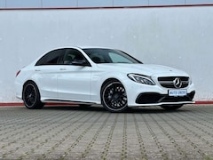 Bild des Angebotes Mercedes-Benz C 63 AMG C63 AMG Night Paket*Burmester*AMG PERFORMACE*LED
