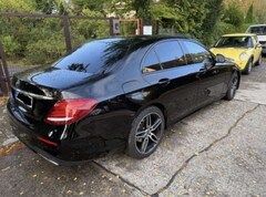Bild des Angebotes Mercedes-Benz E 220 E 220 d (213.004)