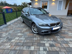 Bild des Angebotes BMW 325 3er Touring 325i xDrive Touring Aut. Edition Sport