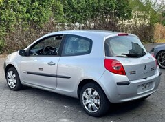 Bild des Angebotes Renault Clio Clio 1.2 16V Extreme