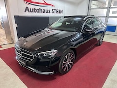 Bild des Angebotes Mercedes-Benz E 300 E T-de*Panorama*LED*Navi*