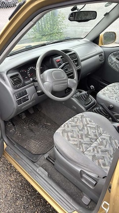 Bild des Angebotes Suzuki Grand Vitara Cabrio 2.0