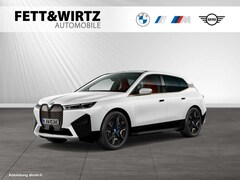 Bild des Angebotes BMW iX xDrive50 UPE: 141.890 €|SkyLounge|AHK|B&W