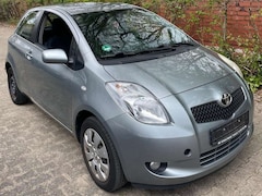 Bild des Angebotes Toyota Yaris Sol