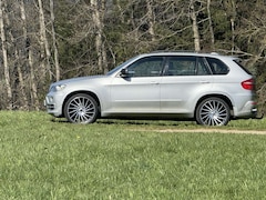 Bild des Angebotes BMW X5 4.8i AHK VOLL AUSSTATUNG STAGE 2+ Mpaket 8FELGEN