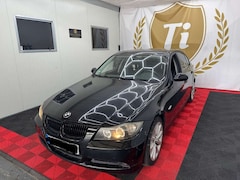 Bild des Angebotes BMW 318 *Baureihe*Lim.*318i*E90*TüV*