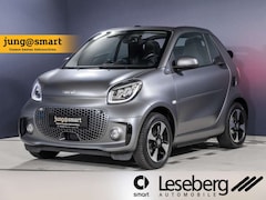 Bild des Angebotes smart forTwo ForTwo Cabriolet EQ Passion LED/22 kW/JBL/Kamera