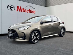 Bild des Angebotes Toyota Yaris 1.5 Hybrid Team D, Comfort-Paket