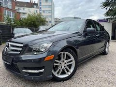Bild des Angebotes Mercedes-Benz C 300 C300 4MATIC BE AVANTGARDE/AMG-STYLE/AUT/NAVI/SHZ