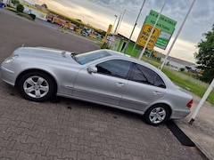 Mercedes-Benz E 240 E 240 Elegance