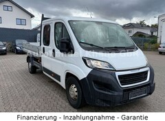 Bild des Angebotes Peugeot Boxer Pritsche Doka. 435 L3 BlueHDi 160 7-SITZER