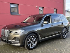 Bild des Angebotes BMW X7 xDRIVE 40d 340PS 7-SITZER PANORAMA ALU21 1HAND TOP
