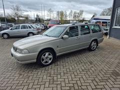 Volvo V70 V70 2.5T AWD