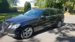 Bild des Angebotes Mercedes-Benz E 200 E 200 T CGI BlueEFFICIENCY Automatik Avantgarde