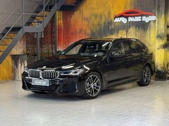 Bild des Angebotes BMW 530 i M Sport~LEDER~KAMERA~LASER~AHK~HEADUP~