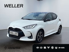 Bild des Angebotes Toyota Yaris Hybrid 116 1.5 BLACK&WHITE *LED*CarPlay*