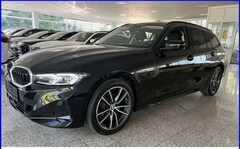 Bild des Angebotes BMW 318 d Touring 360+HEADUP+AHK+LED+18"