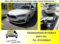 Bild des Angebotes Skoda Octavia Combi 2.0TDI DSG First Ed. Navi/ACC/Memo