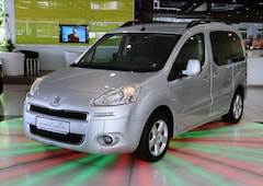 Bild des Angebotes Peugeot Partner Tepee Exclusive*KLIMAAUT*LED*PDC*ALU*EFH