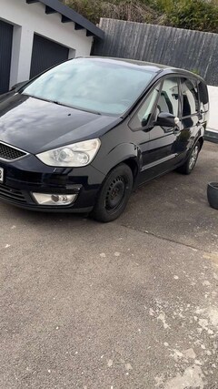 Bild des Angebotes Ford Galaxy 2.0 TDCi DPF Ghia