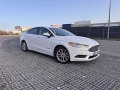 Ford Fusion Hybrid 2.0