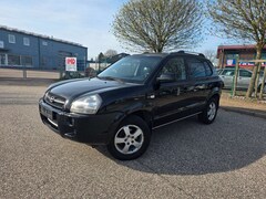 Bild des Angebotes Hyundai TUCSON 2.0 GLS-LEDER-KLIMA-AHK-TÜV NEU