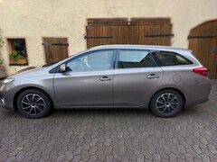 Bild des Angebotes Toyota Auris Auris 2.0 D-4D Touring Sports Executive