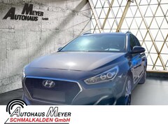 Bild des Angebotes Hyundai i30 1.6 D Premium+Navi+Fahrersitz el.+Einparkhilfe hin