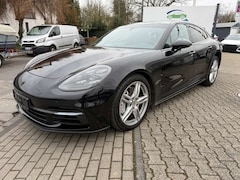 Bild des Angebotes Porsche Panamera 4 E-Hybrid Edition 10 Jahre