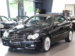 Mercedes-Benz CLK 200 K Cabrio Navi*Massagesitz*Sportpaket