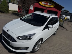 Bild des Angebotes Ford C-Max 1.5 EcoBoost Titanium 7 Sitz Navi SzHz PDC