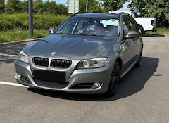 Bild des Angebotes BMW 320 320d DPF Touring