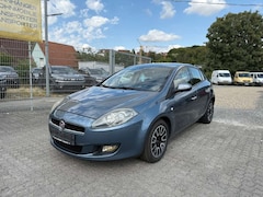 Bild des Angebotes Fiat Bravo 1.4 16V T-JET MyLife Navi Klimaauto. Tüv