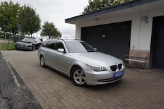Bild des Angebotes BMW 523 523i Touring KLIMA+NAVI+PANO+XENON+ALU+PDC+6Gang