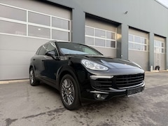 Bild des Angebotes Porsche Cayenne S 4.2TDI,Pano,Standhz,Nappa,14WegeSitz