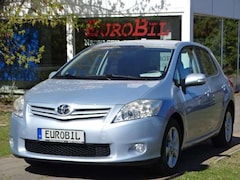Bild des Angebotes Toyota Auris 1,6 luna = 1.Hd+ECC+el.FH+el kl.Sp+LM+NSW+SiHz+Tem